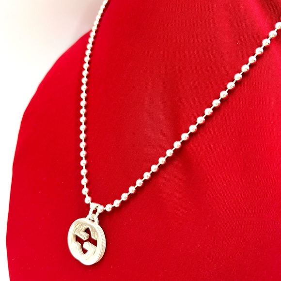 GUCCI INTERLOCKING G NECKLACE IN SILVER - Picture 3 of 7